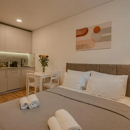 Apartment Railway *