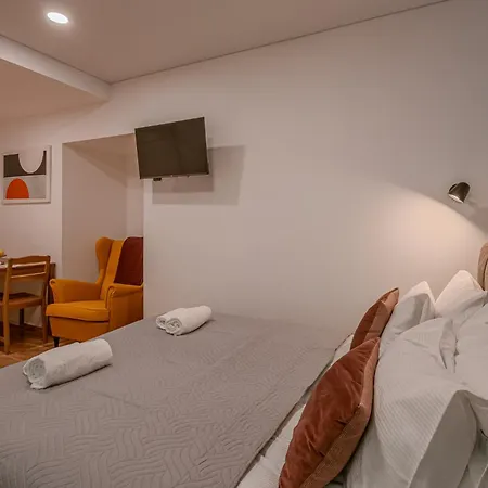Railway Apartment *