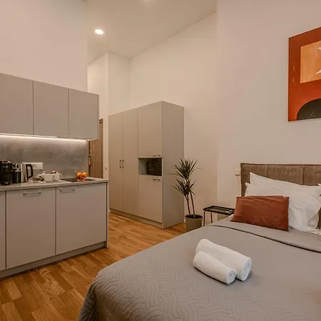 Railway アパート *