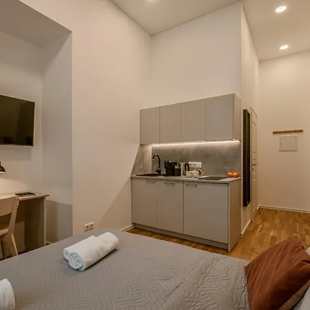 Railway Apartment *